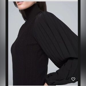 White House Black Market Pleated Balloon Sleeve Black Turtleneck Sz M EUC